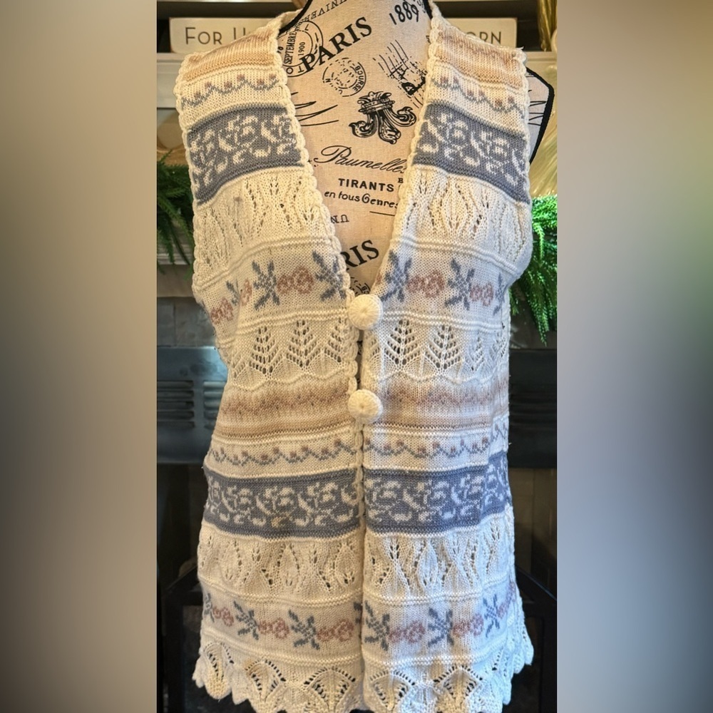 Hand Knit Sleeveless Cardigan Vest Sweater Handmade Blue Tan Cream Vintage Med